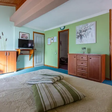 Lägenhet In Mit Meerblick- Naehe Sandstrand By Interhome Crikvenica