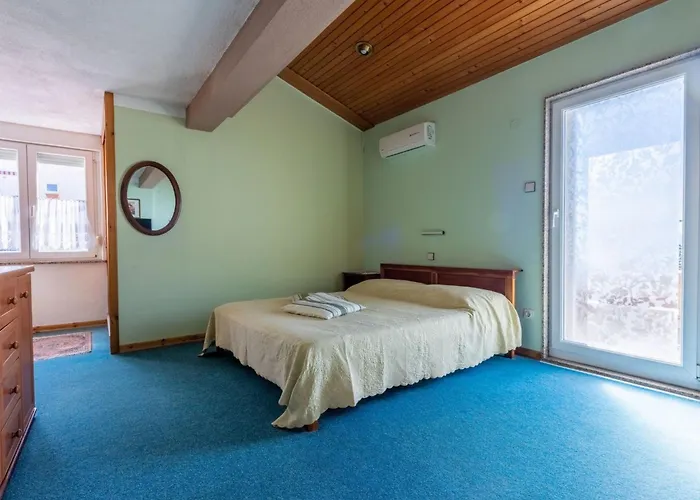 In Crikvenica Mit Meerblick- Naehe Sandstrand By Interhome Lejlighed *