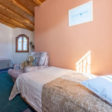 Lägenhet In Crikvenica Mit Meerblick- Naehe Sandstrand By Interhome