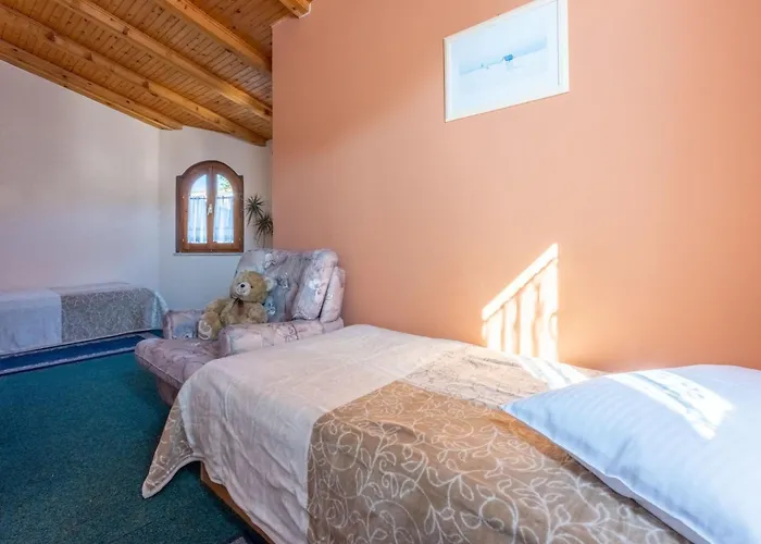 Lägenhet In Crikvenica Mit Meerblick- Naehe Sandstrand By Interhome